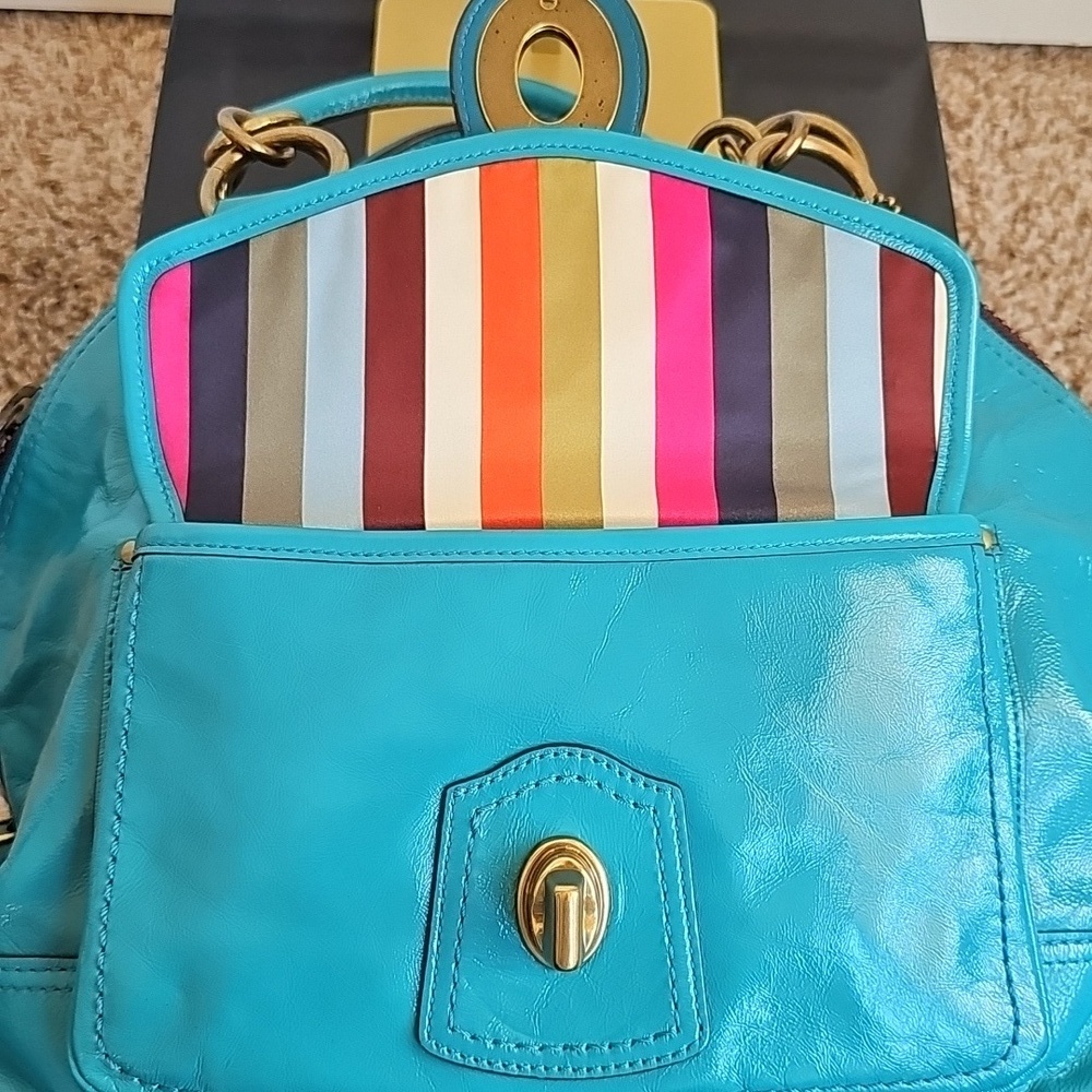 Coach 2008 Limited Edition Francine Turnlock Satchel Turquoise Legacy Lining - Picture 7 of 16